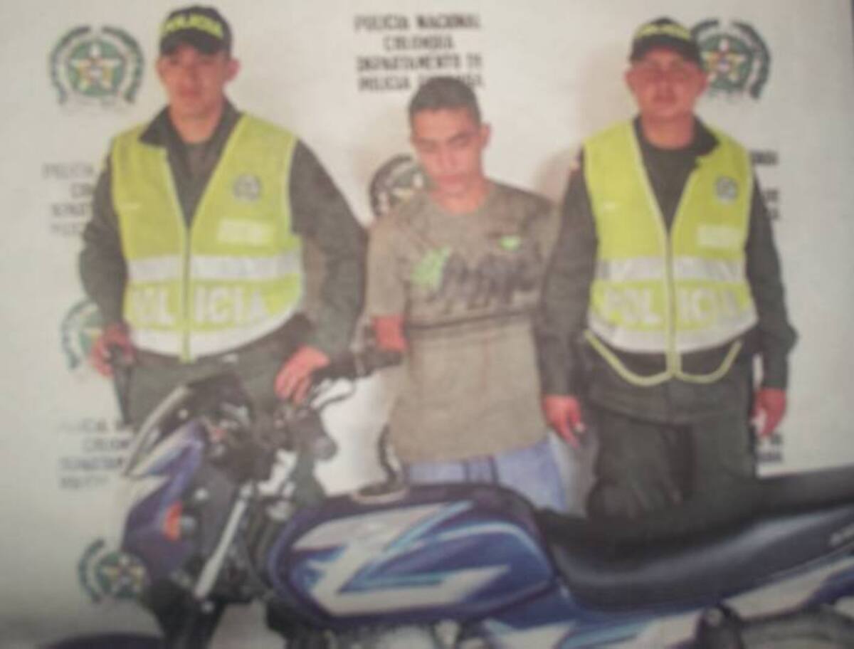Las autoridades retuvieron a un hombre que supuestamente lleva nueve motos robadas en Montería.