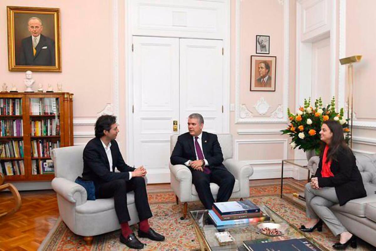 El presidente de la República, Iván Duque Márquez, en su primera reunión con el alcalde electo de Medellín, Daniel Quintero. (Colprensa - Externos)