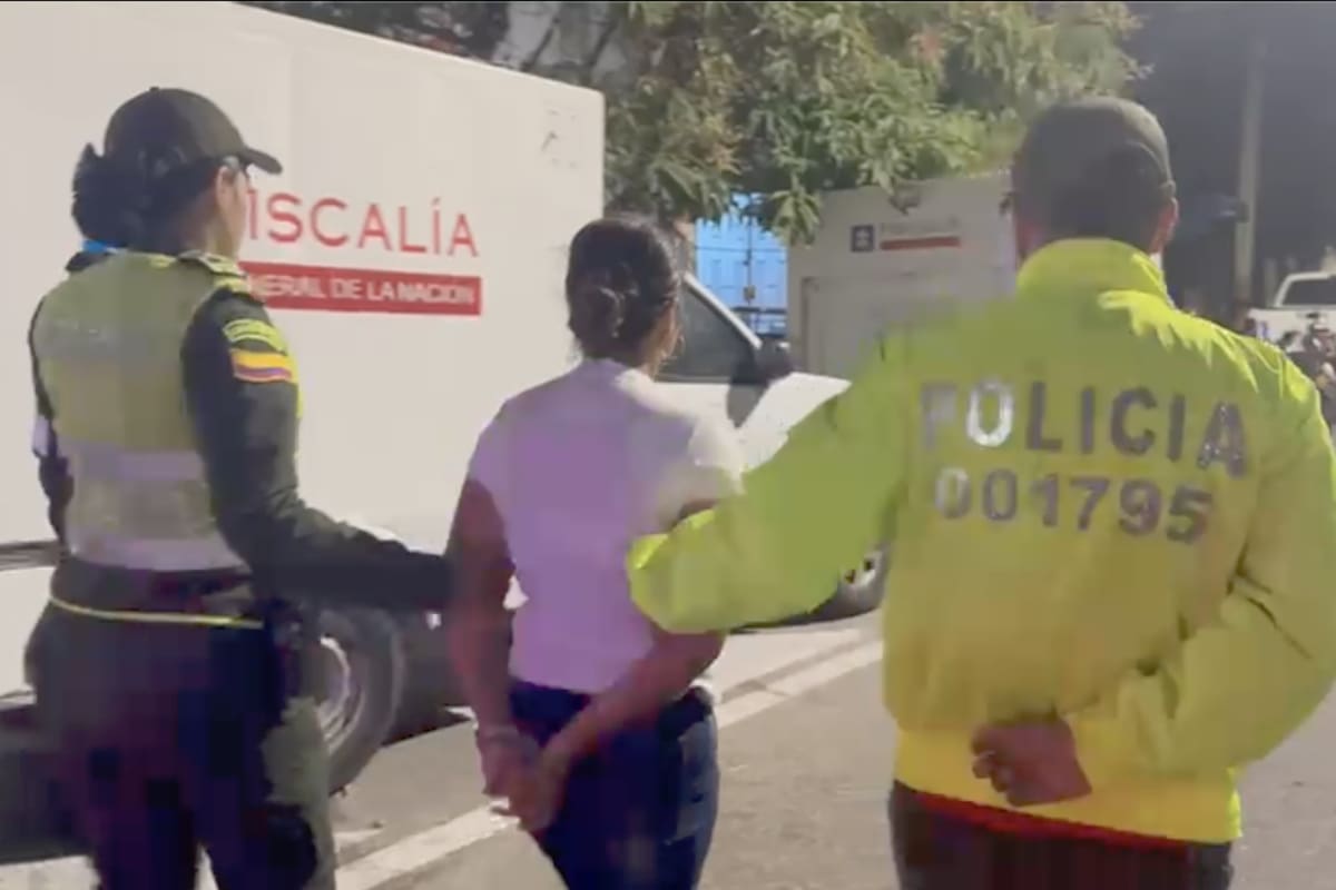 ¡Qué cruel! Mujer le habría cortado dos dedos a su hijo de 4 años