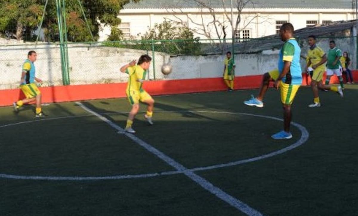 La dirección técnica de la Escuela está a cargo del profesor William Cogollo.