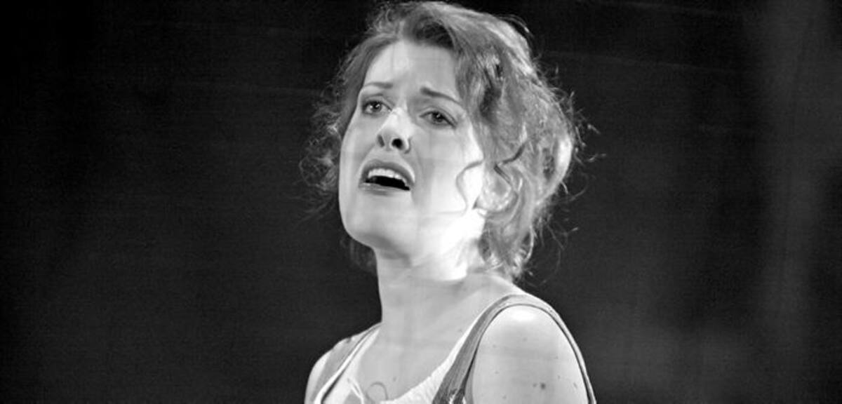 La soprano Jenny Daviet hoy en concierto en el Teatro Adolfo Mejía. Cortesía Fundación Salvi