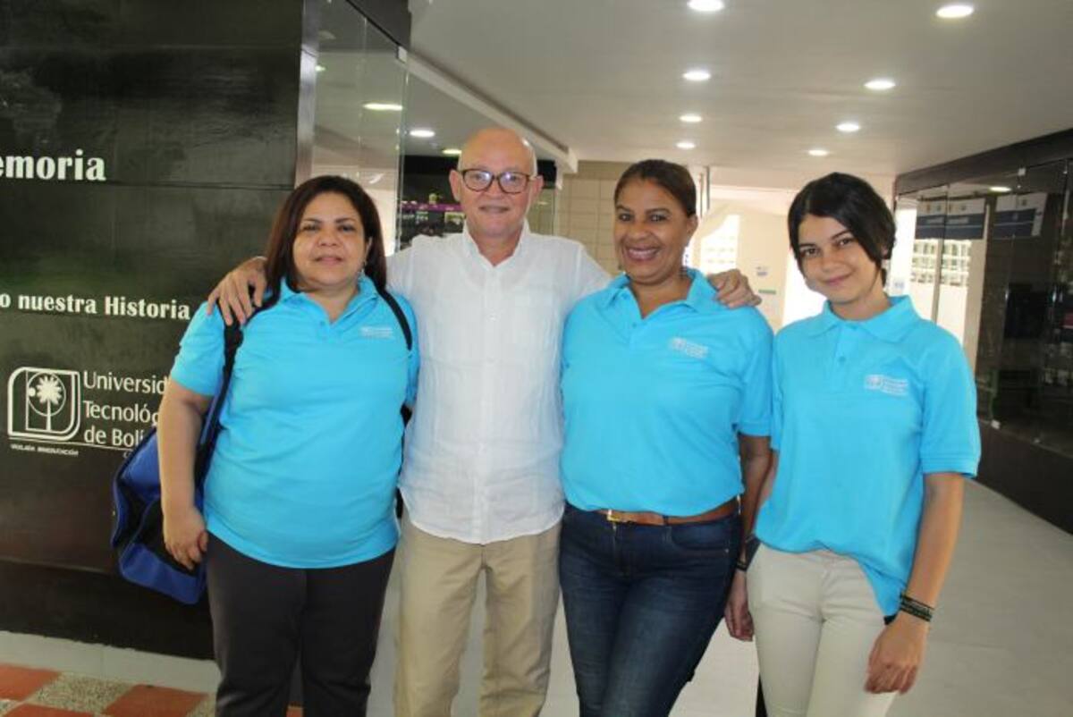 Mabel Silvera, Alfonso Hamburger, María Bernarda González y Marialis Hamburger. CORTESÍA