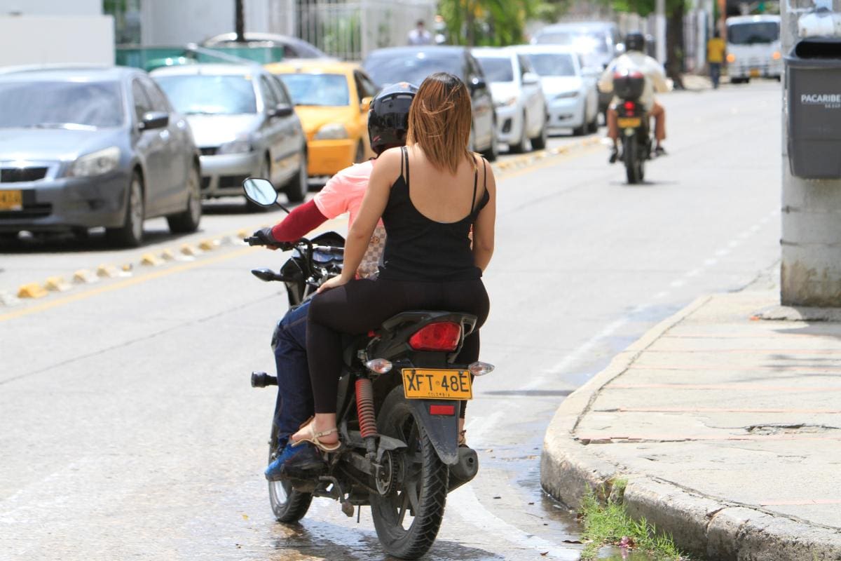 Cartageneros se movilizan más en moto durante la pandemia