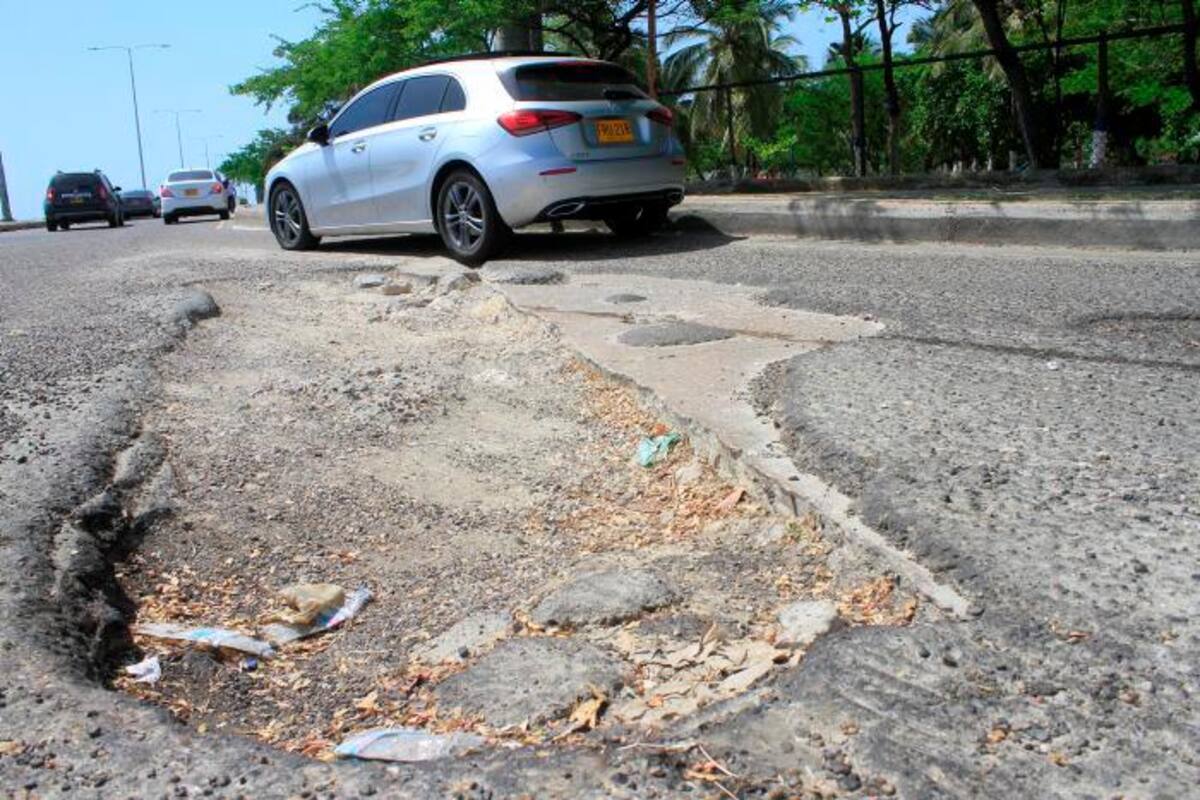 Contemplan ajustes a obras de la malla vial de Cartagena