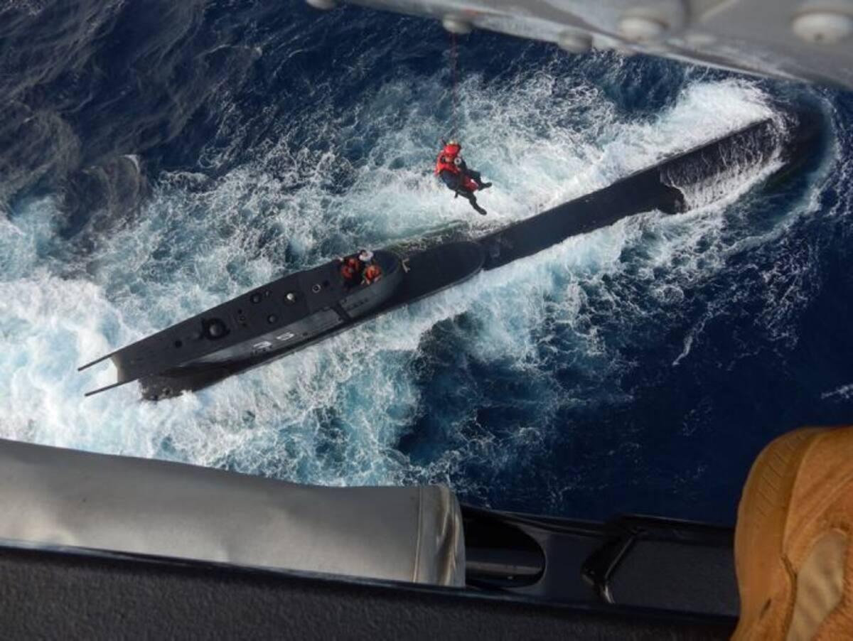 Esta fue una maniobra de rescate nunca antes realizada en Colombia. CORTESÍA ARMADA