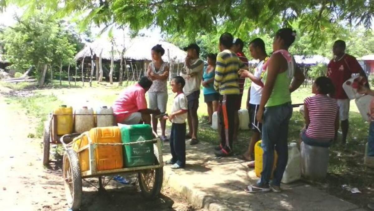 Hay más de 70 mil personas afectadas por la falta de agua en Chimá, La Apartada, Pueblo Nuevo, Cereté, Planeta Rica, San Pelayo, Ciénaga de Oro, Momil y Moñitos. El Universal.