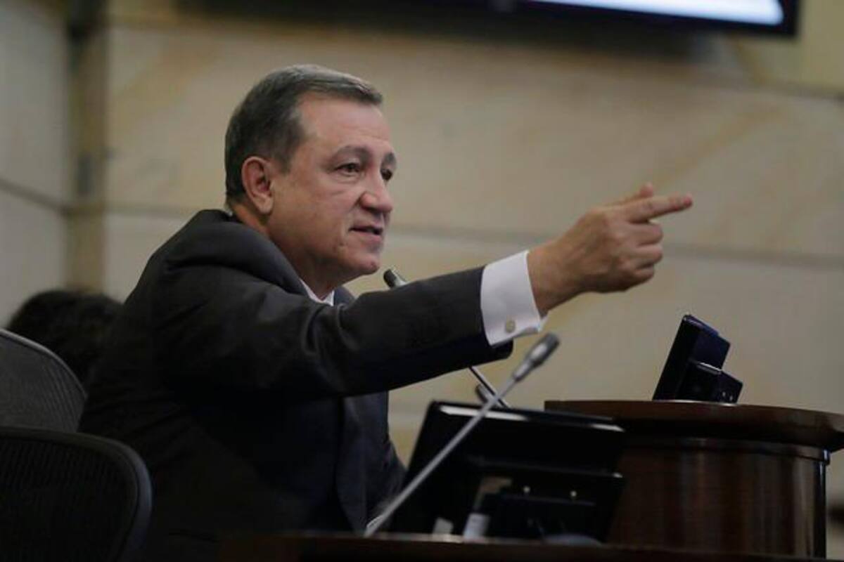 La versión de Ernesto Macías sobre “la jugadita” a la oposición