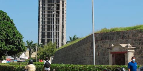 Admiten demanda contra constructores de Aquarela