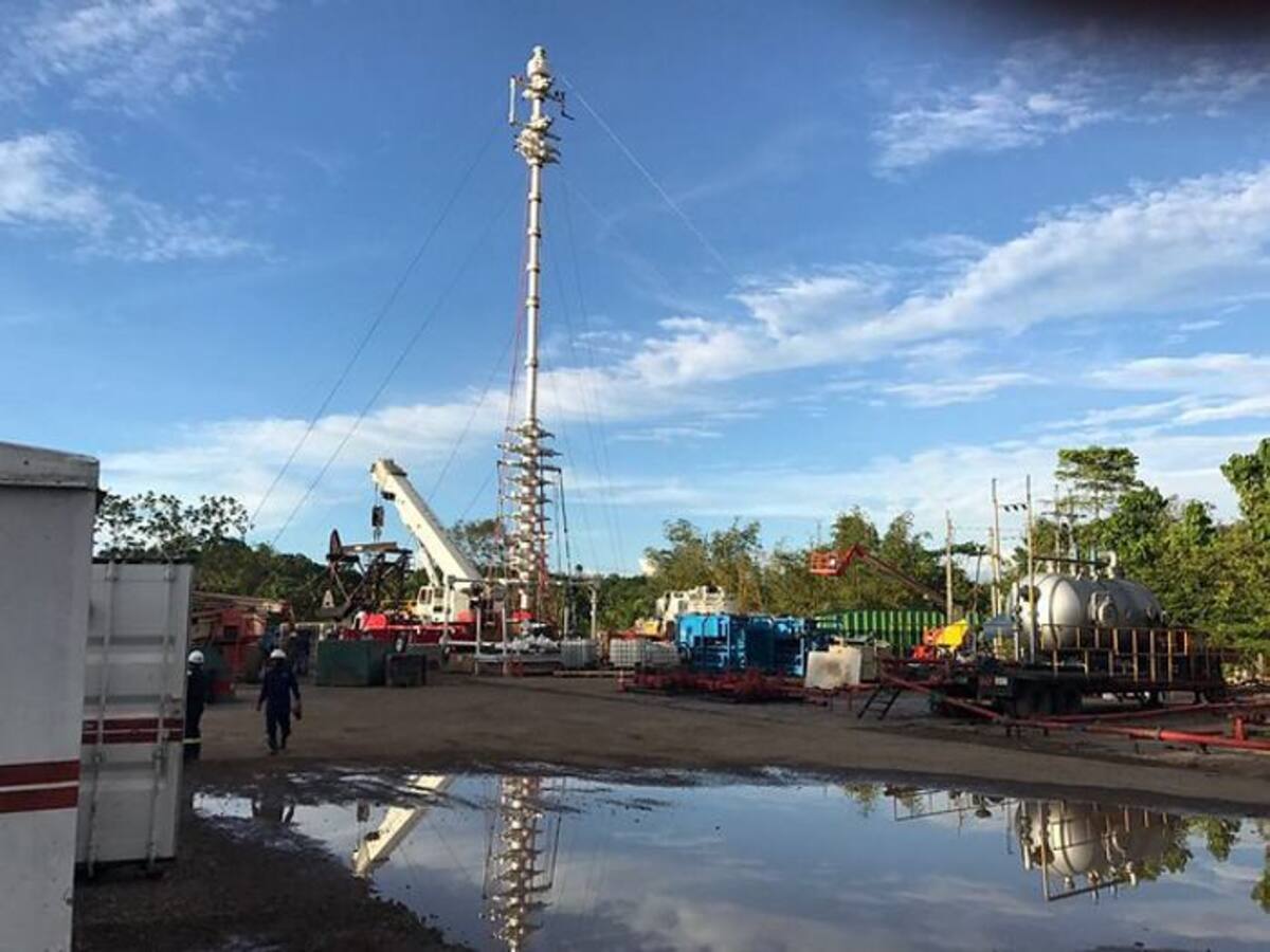 El salario mínimo de un empleado en Ecopetrol quedó pactado en $3.100.000 aproximadamente. Archivo