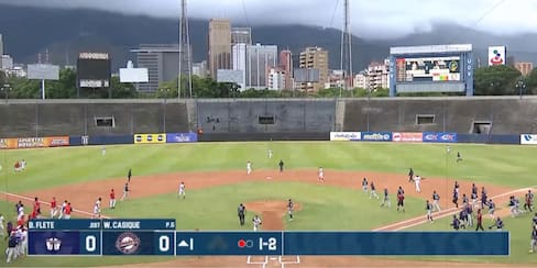 Video: terremotos interrumpieron juego de béisbol en Caracas; el estadio se sacudió