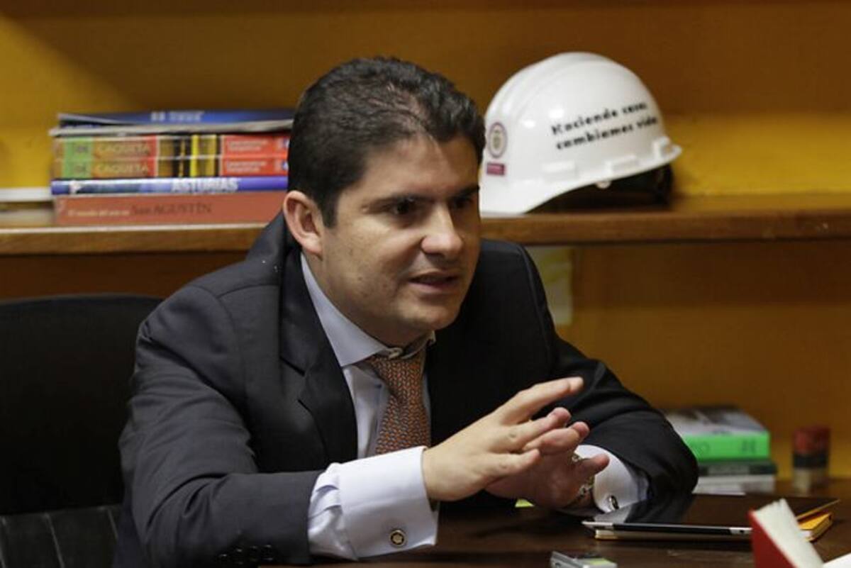 Luis Felipe Henao, ministro de Vivienda. COLPRENSA