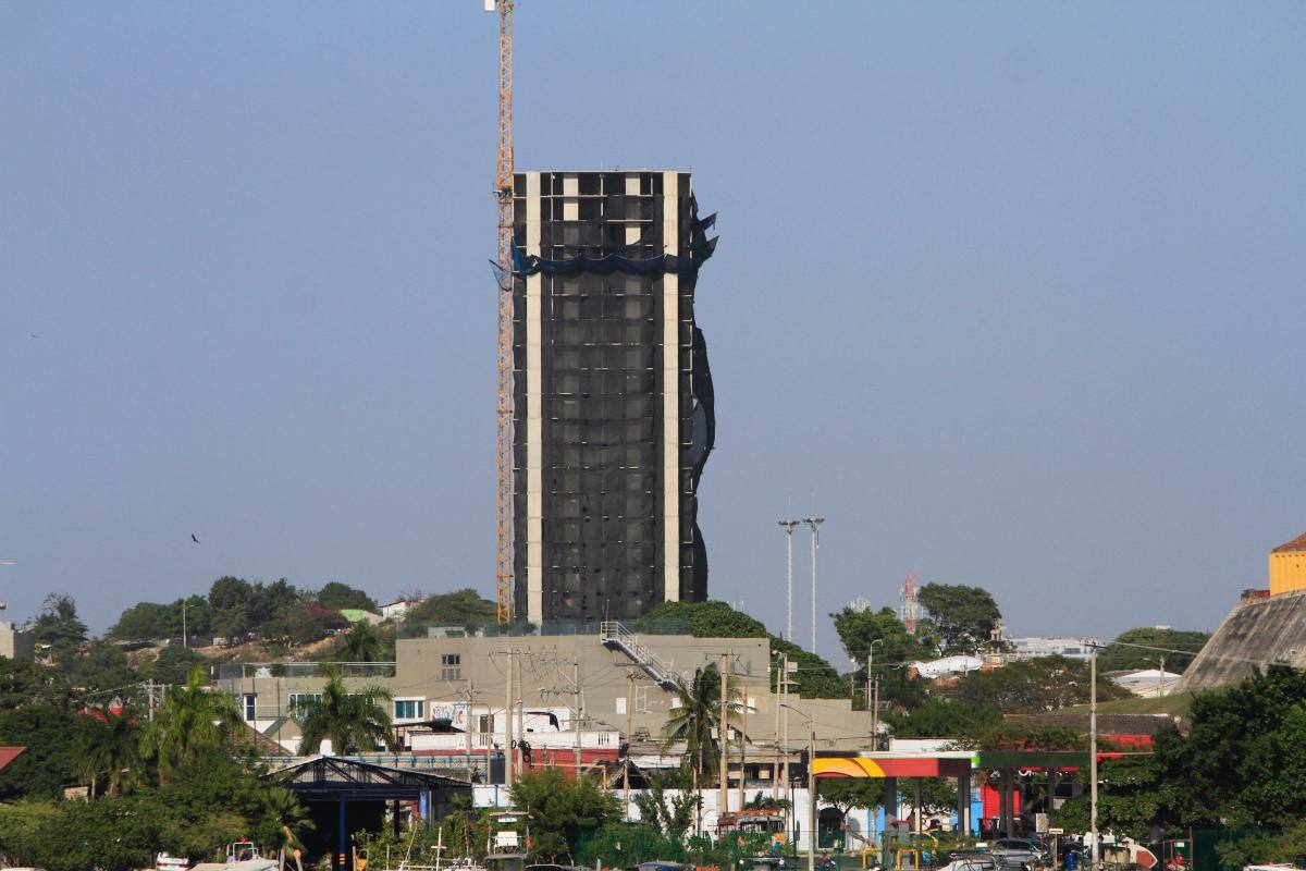 En vez de 30 pisos, Aquarela propone la construcción de cinco torres de 20