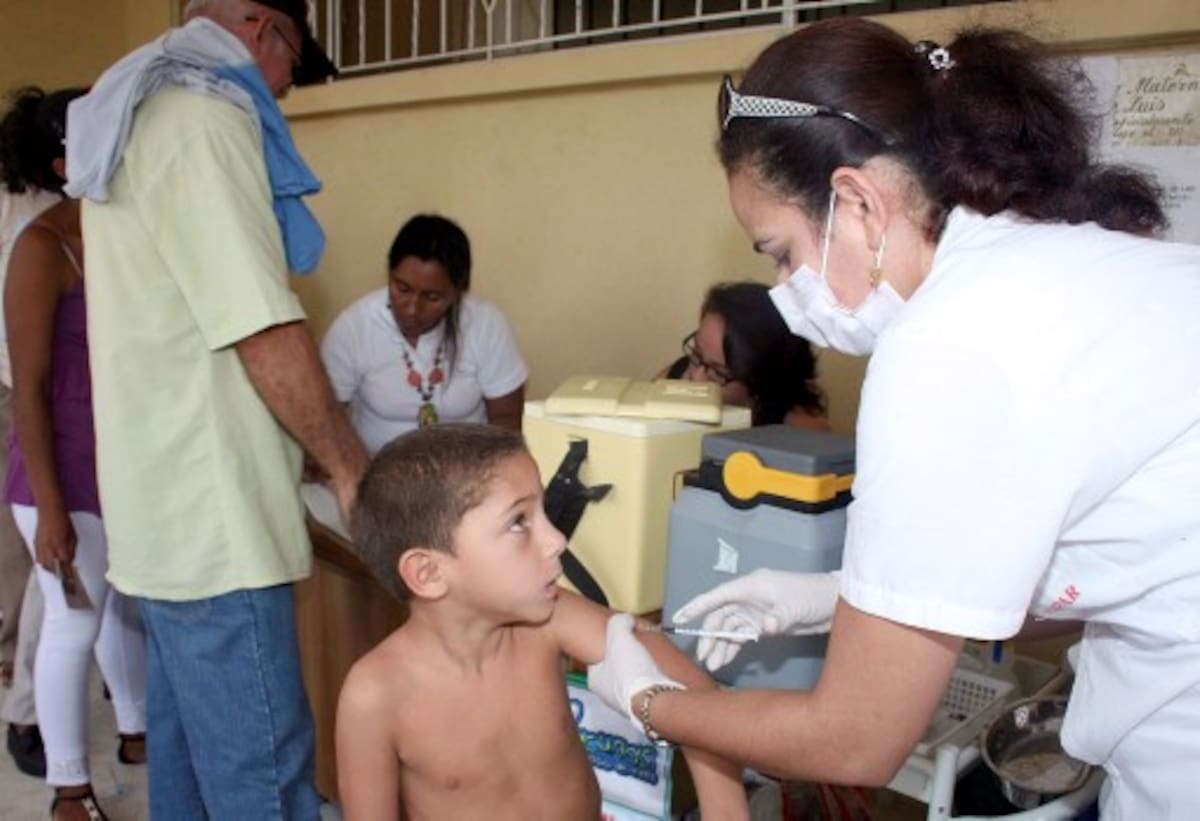 El programa que más se conoce y utiliza en Carta-gena es el de vacunación para niños, pero también se puede saber cómo evoluciona su hijo, con el programa de crecimiento y desarrollo.