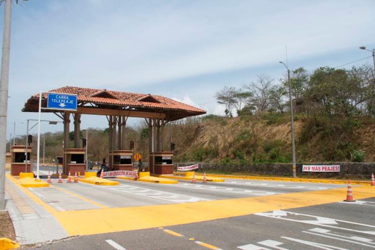 ¿Otra vez bloqueos? Esta es la razón de los trancones en la Vía del Mar