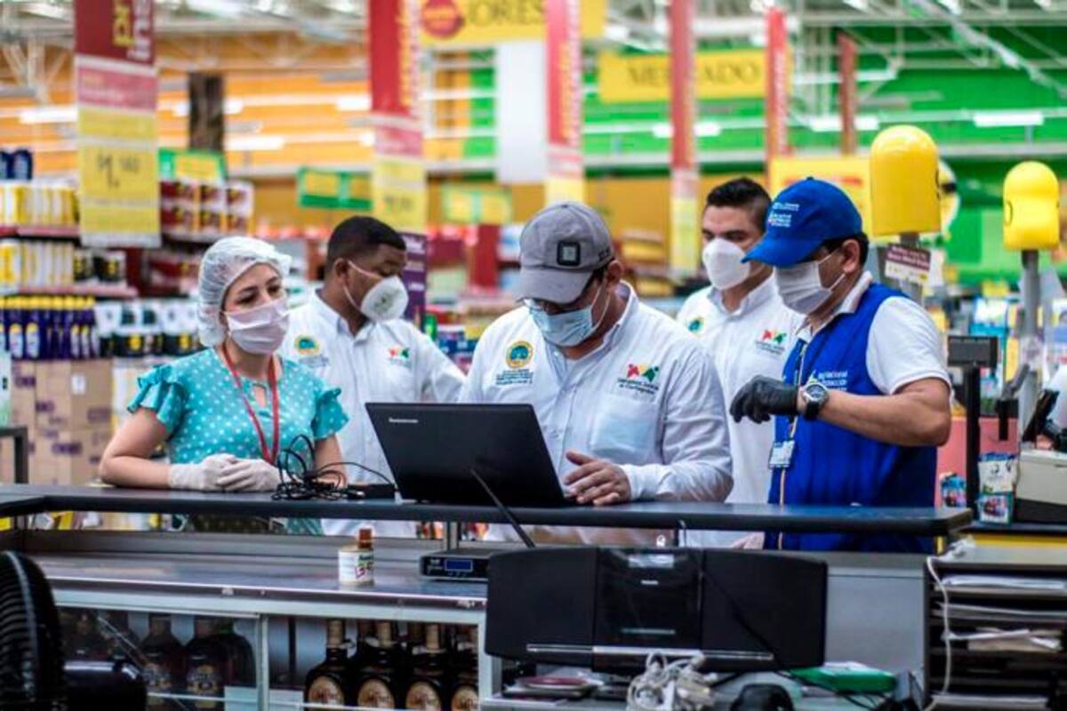 Adelantan labores de control a precios en supermercados de Cartagena