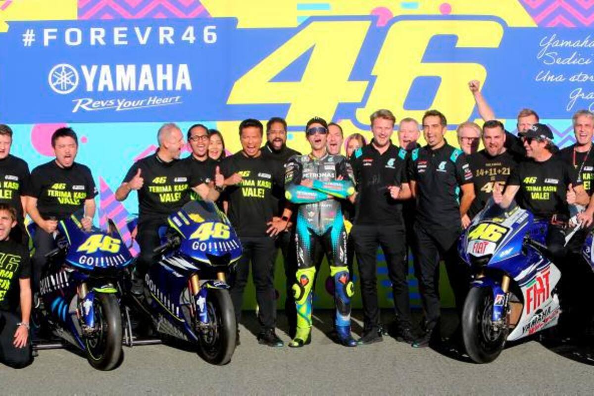 Valentino Rossi se retira del motociclismo y comienza la leyenda