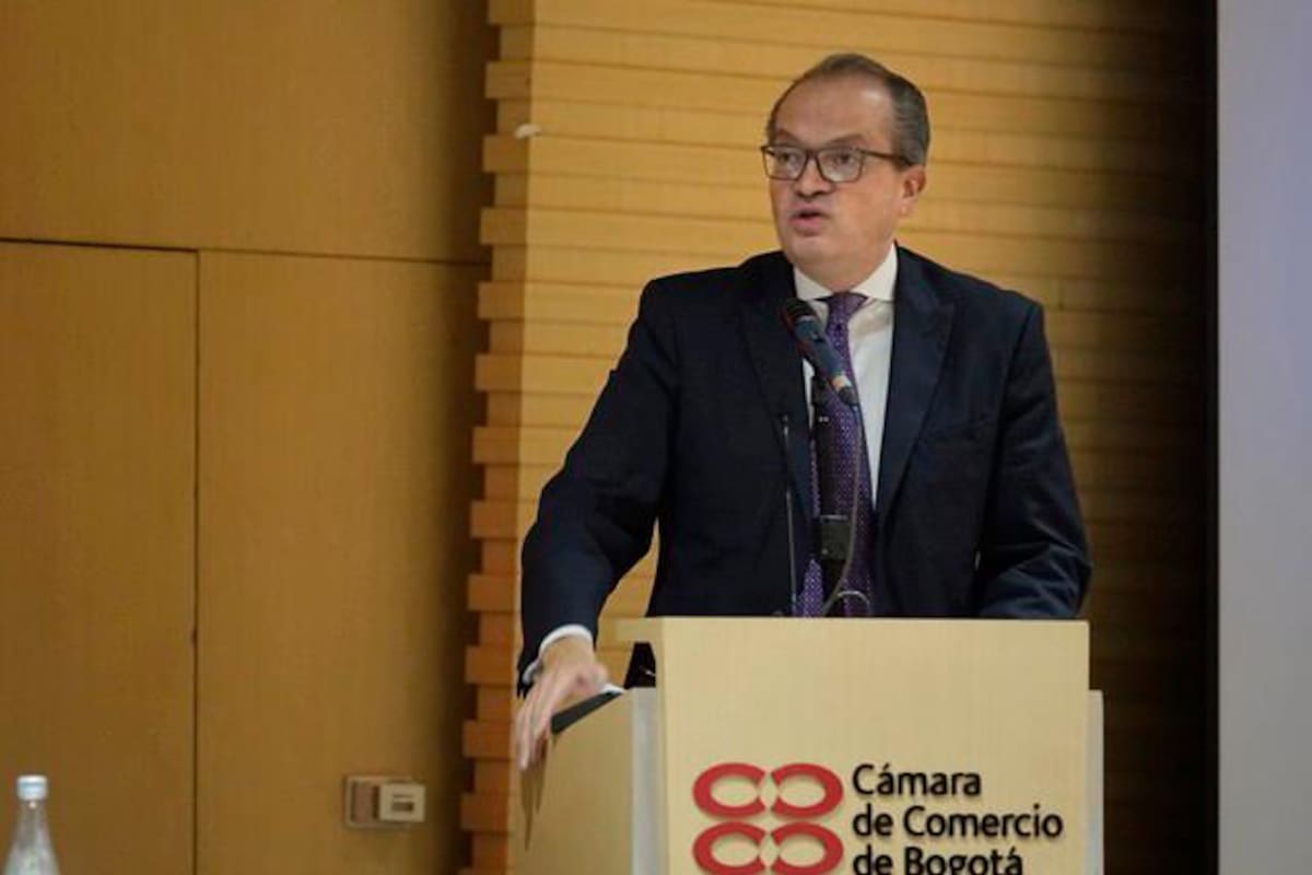 Síndrome del Lamborghini es producto de la narcocultura: Fernando Carrillo