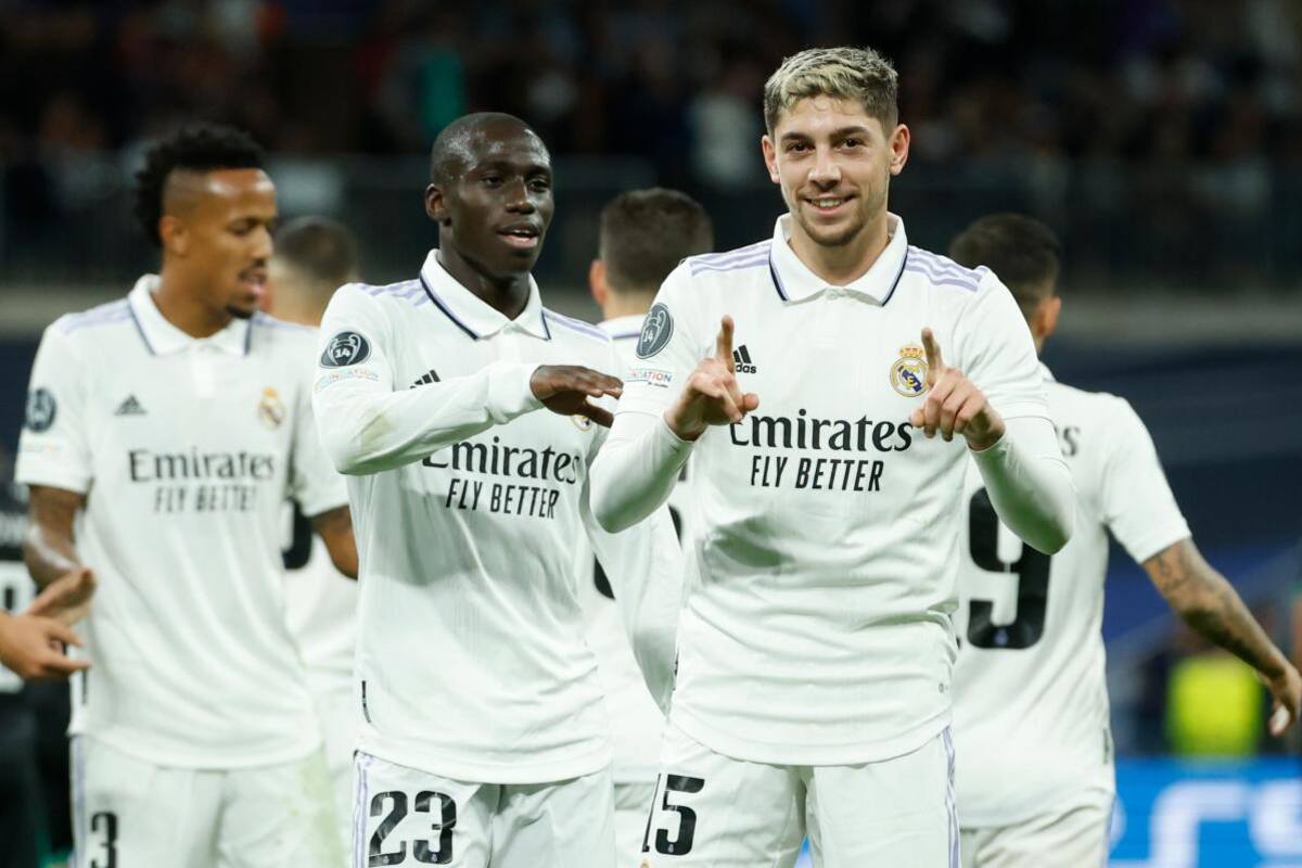 Real Madrid sella su pase a octavos con una goleada