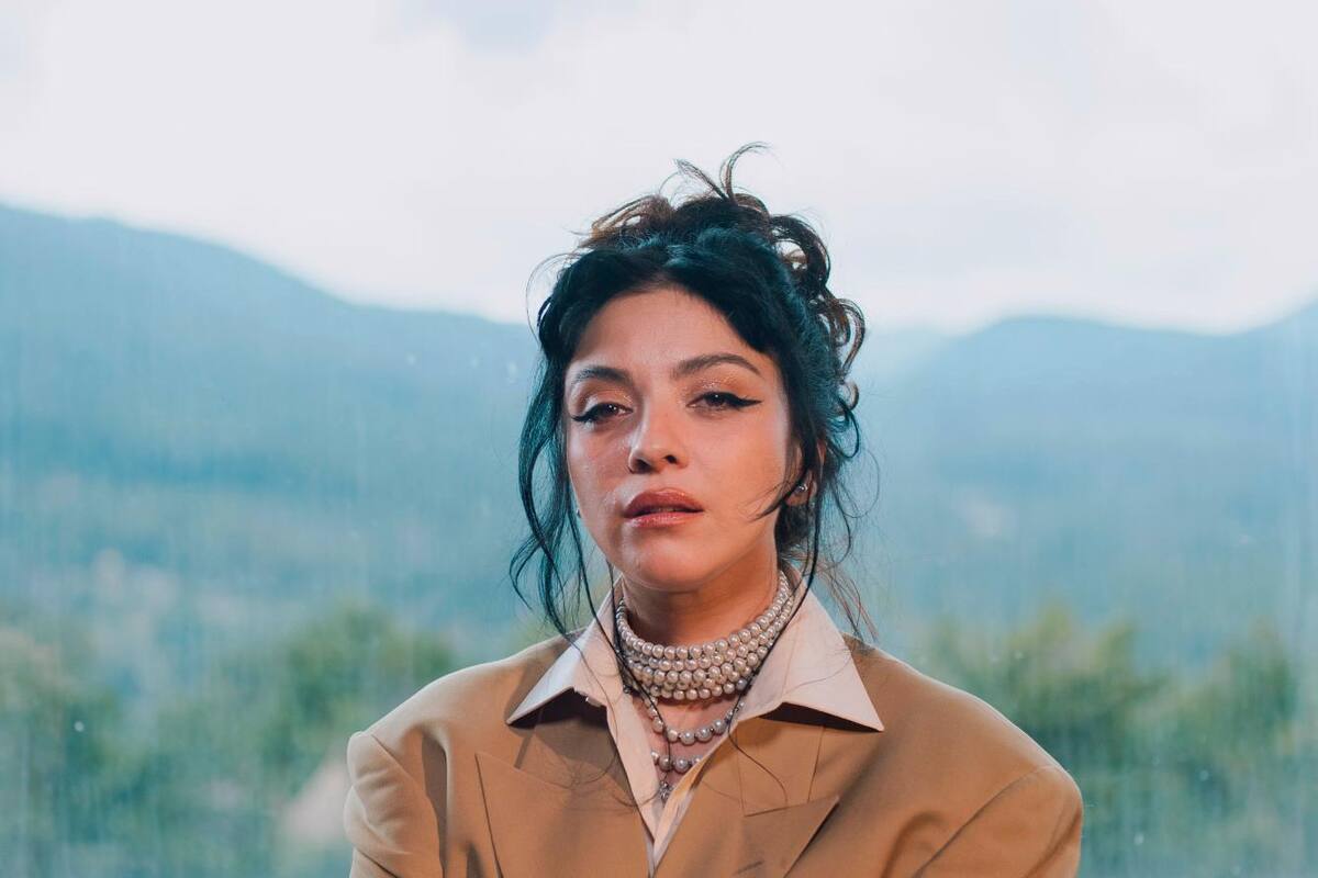 Mon Laferte indica cómo salir ganando de una ruptura