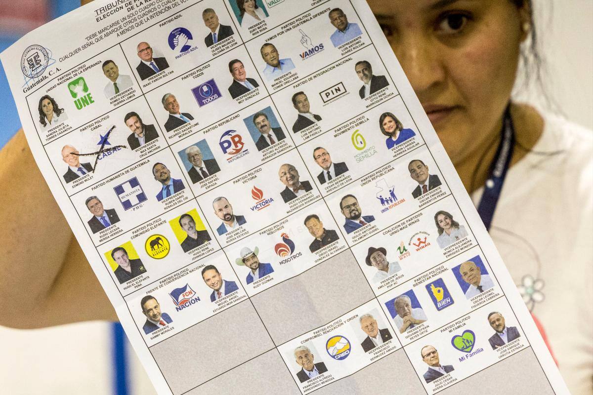 Incertidumbre en Guatemala por suspensión de resultados de elecciones