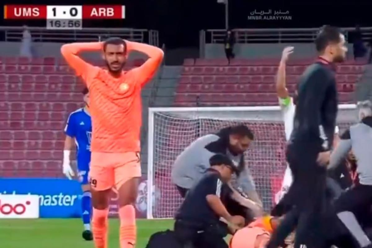Futbolista francés se desploma en pleno partido