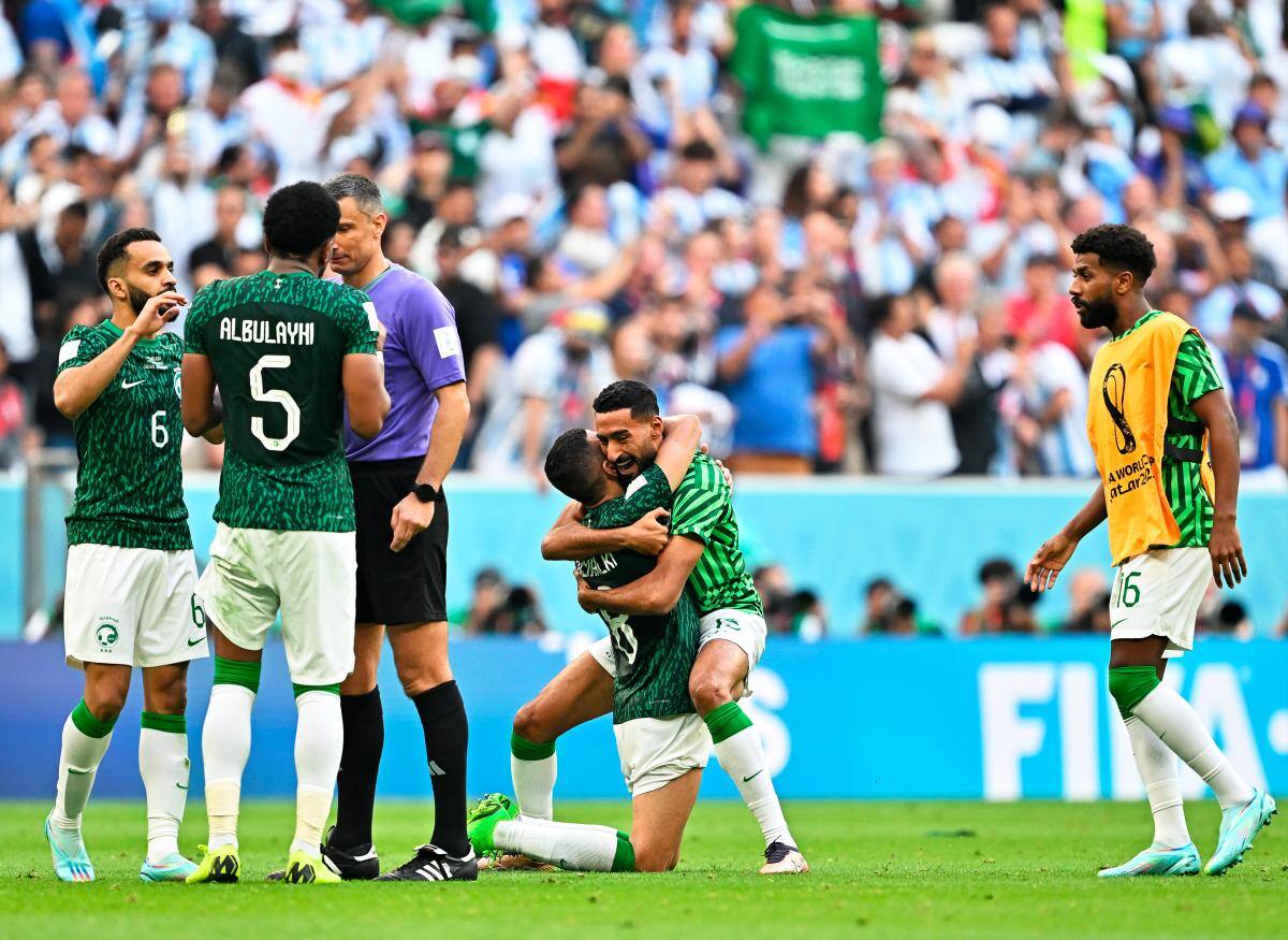 Los jugadores de Arabia Saudí celebrando su histórica victoria sobre Argentina. //EFE
