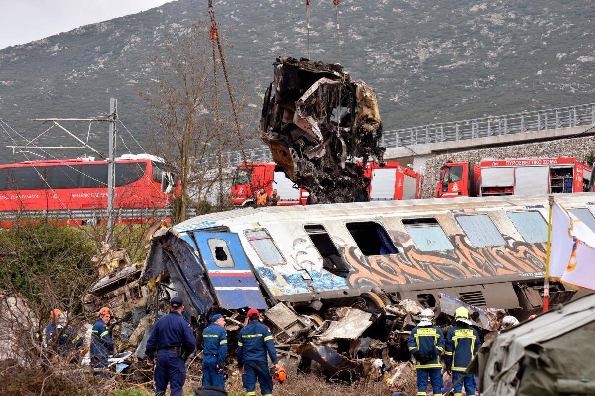 Imputan al jefe de estación por accidente de trenes con 47 muertos