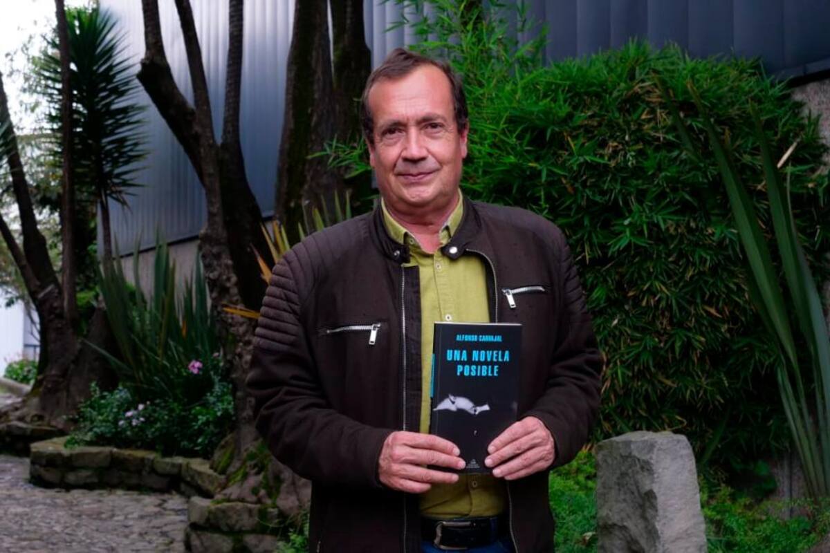 Alfonso Carvajal, milagros de una novela posible