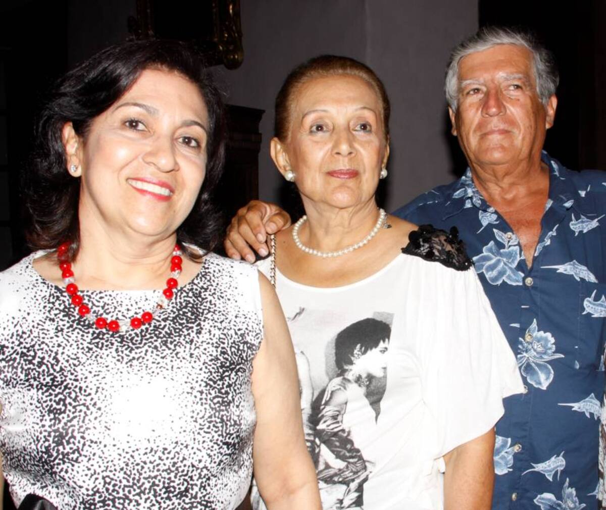 Martha de Fonseca, Lucía Duque y Luis Pérez. Zenia Valdelamar/El Universal/
