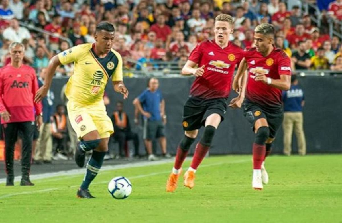 El cartagenero debutó con gol, en el América de México en su primer juego oficial. Instagram @rogermartinez94