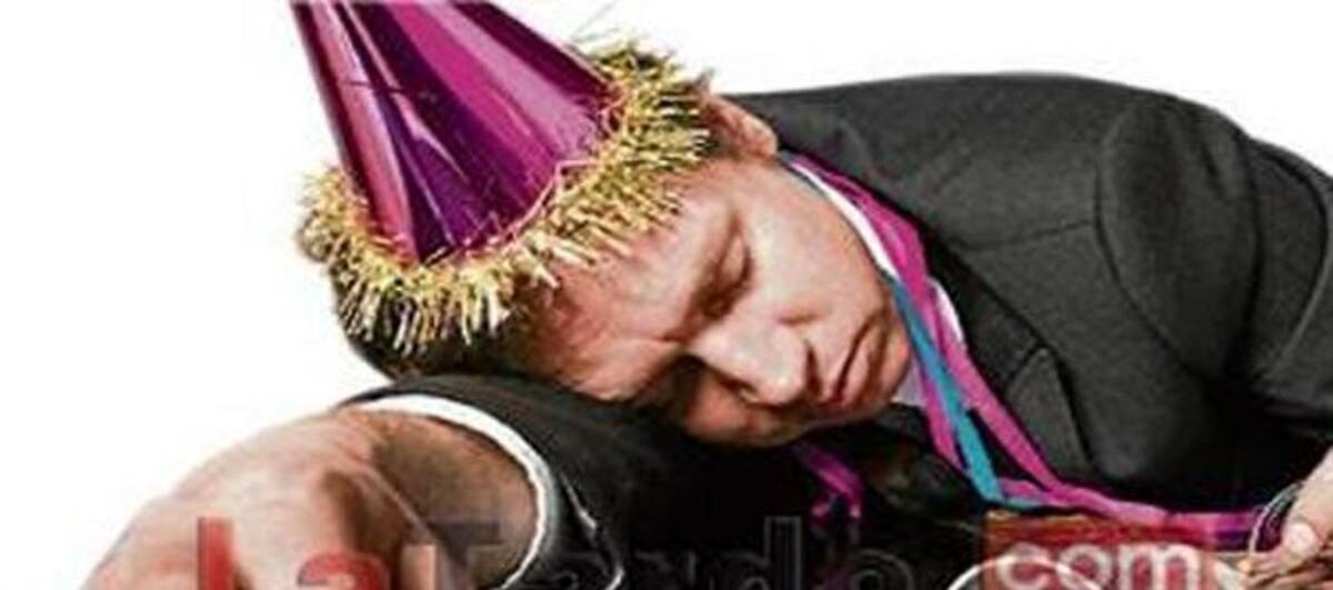Después de una noche de copas todo puede ser muy terrible. Hay que tener en cuenta ciertos consejos para brindar por el nuevo año sin tener efectos adversos. COLPRENSA