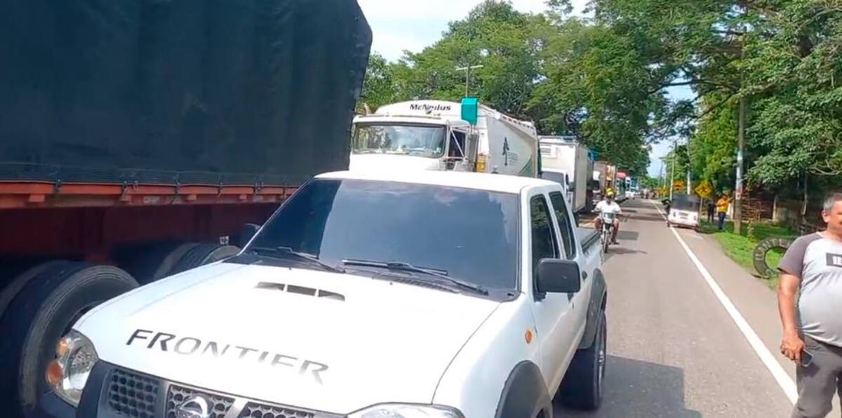 La Cordialidad se encuentra truncada por un bloqueo en Santa Catalina. //Fotos: Captura de pantalla de video