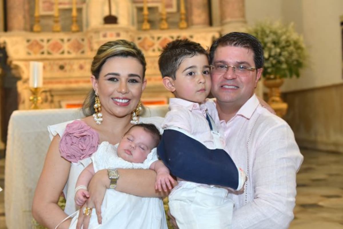 Luz Estella Navas, Fátima Expósito Navas, Juan Ramón Expósito Navas y Juan Carlos Expósito Vélez. CORTESÍA