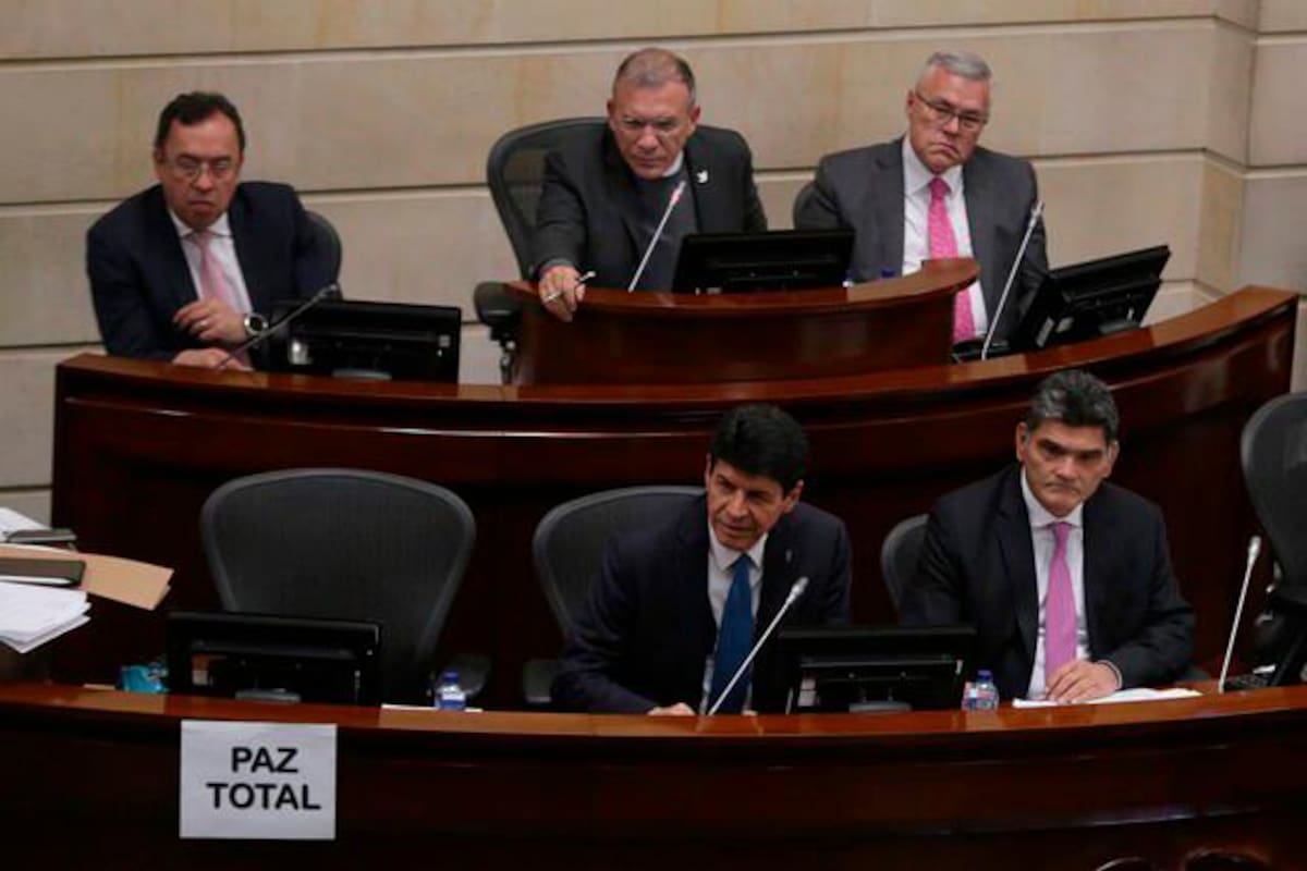 A la paz total sólo le falta una votación para ser sancionada