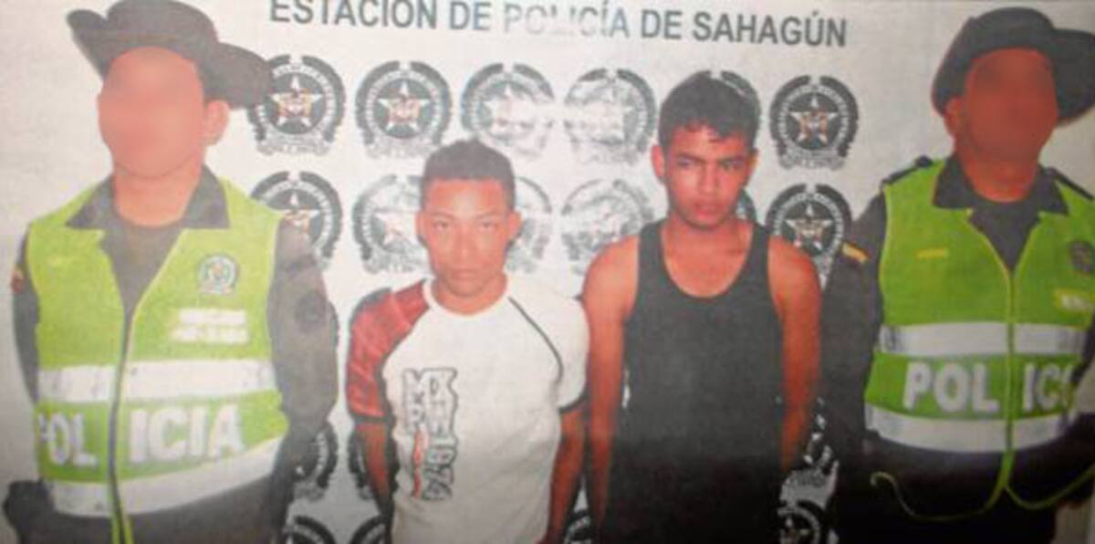 Walis Barrios Pérez Erixon José Velásquez Vergara, capturados por la Policía Nacional.