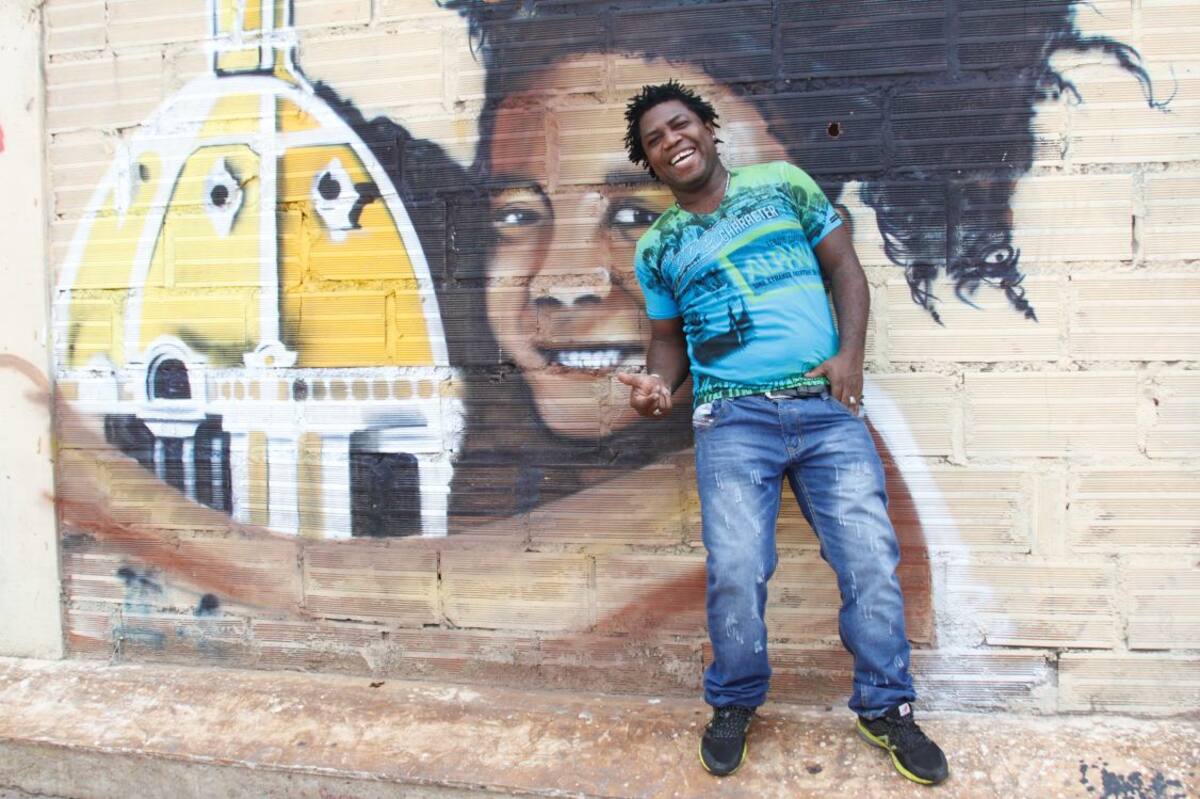 Elio Boom es el creador del tema La Malparida.