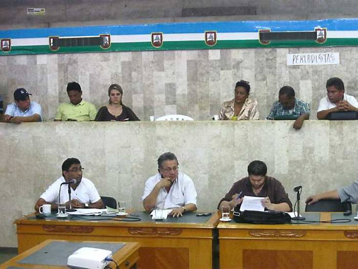 Los nuevos diputados de Córdoba recibieron ayer la credencial.