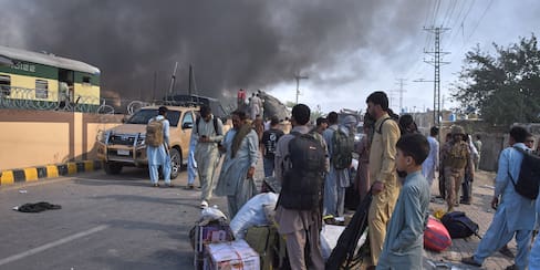 Ataque terrorista contra un tren en Pakistán deja al 29 fallecidos y más de 100 heridos