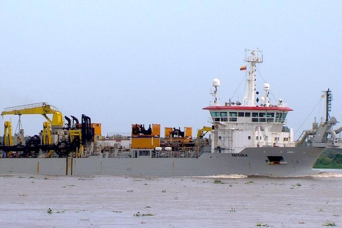 Estudian alternativas de solución ante alta sedimentación en Bocas de Ceniza