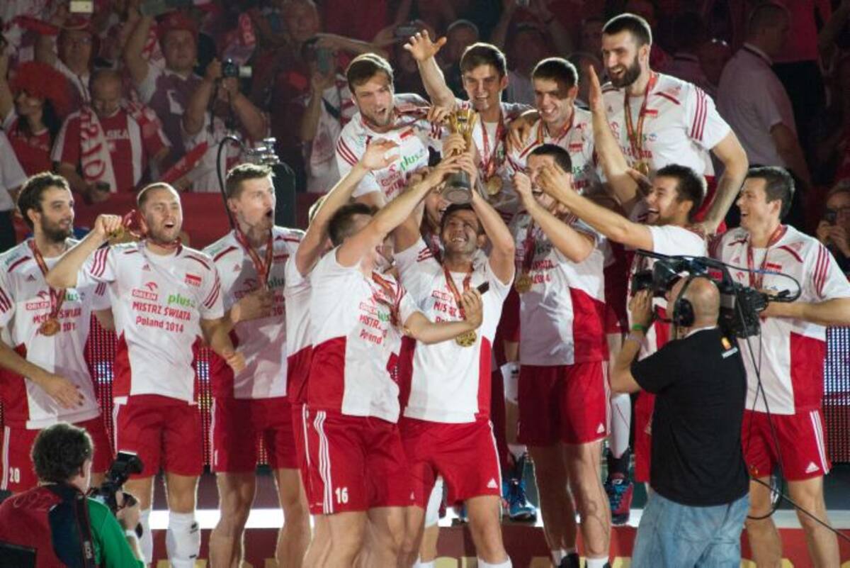 Polonia se coronó campeón del Mundial de voleibol. AFP JOE KLAMAR