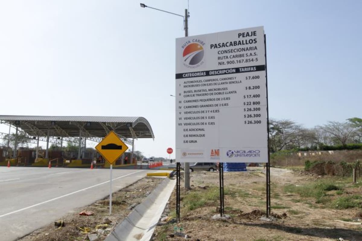 Los valores del nuevo peaje en Turbana oscilan entre los $7600 y los $26 300. Julio Castaño-El Universal