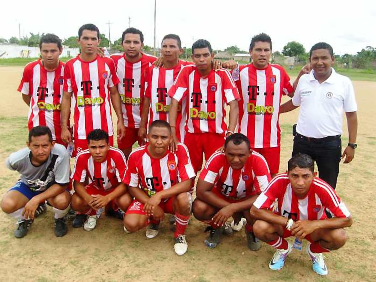 El equipo Miramar que participa en el Torneo de la Copa Davo Pastrana de Fútbol en Sahagún.