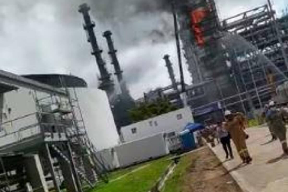 Emergencia: controlan incendio en la Refinería de Cartagena