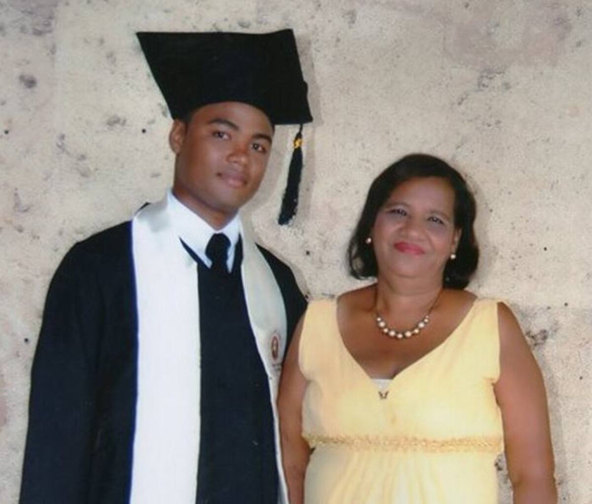 Édgar torres Prestán y su madre Ruth Prestán. CORTESÍA