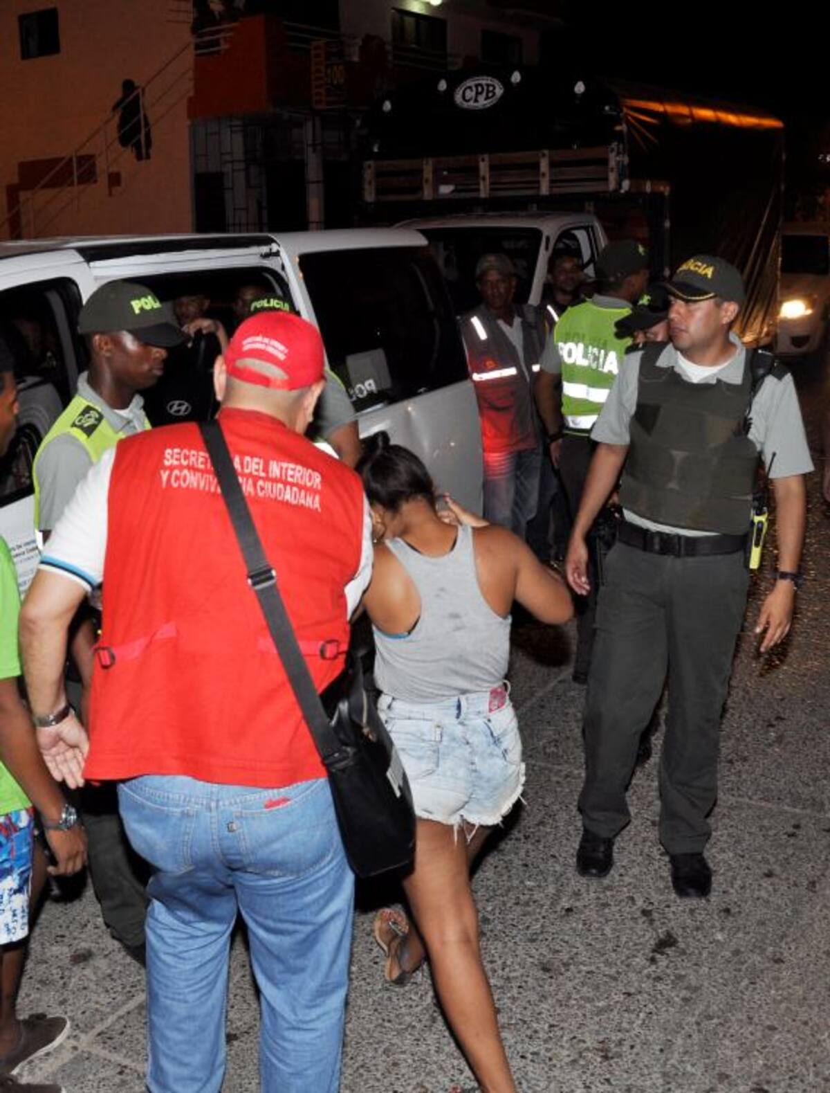 Era bastante evidente el estado de las cuatro menores embarazadas, a las que sorprendieron violando la “Ley Zanahoria”. Las trasladaron a la Comisaría de Familia, donde sus padres las recogieron, no sin antes recibir una amonestación verbal. Cortesía