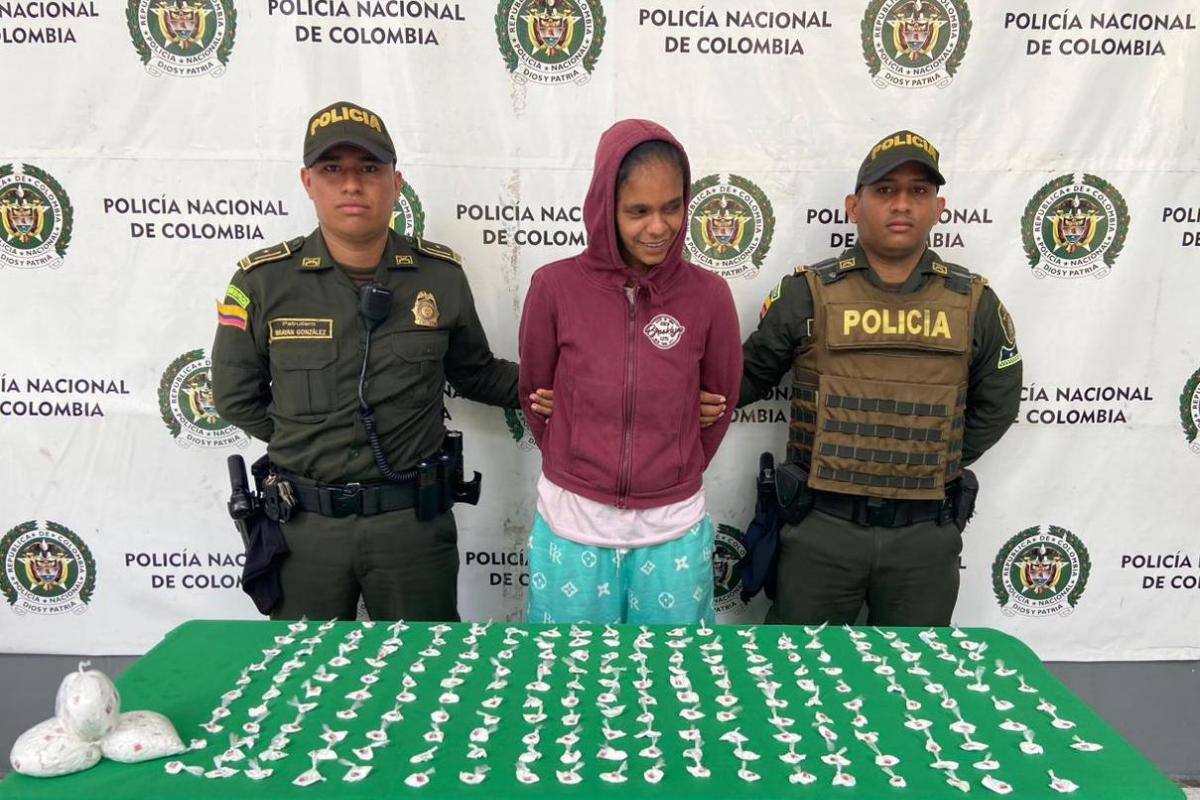 Capturan a mujer con 800 dosis de cocaína ocultas en sus partes íntimas