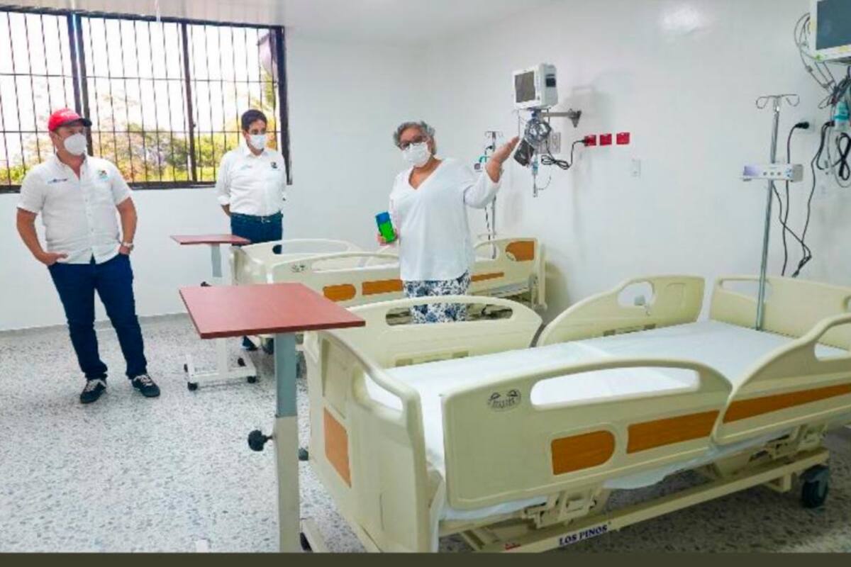En hospital universitario de Sincelejo inauguran otra área con 19 camas UCI