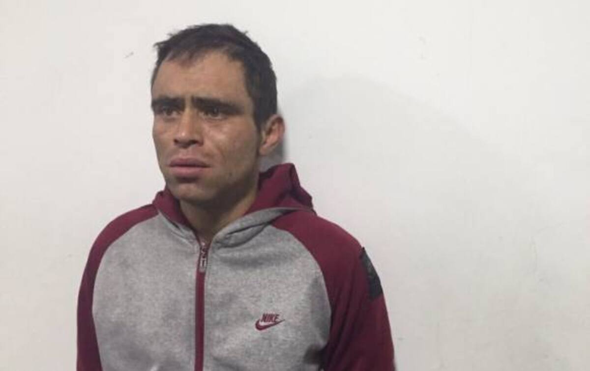 A las 11 de la mañana fue encontrado el cuerpo de una mujer asesinada al parecer por Fredy Armando Valencia, el ahora llamado "Monstruo de Monserrate". Policia Nacional