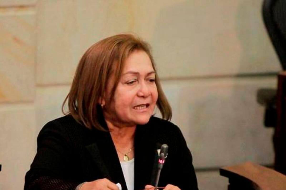 Senadora Daira Galvis está en UCI tras complicaciones por COVID-19