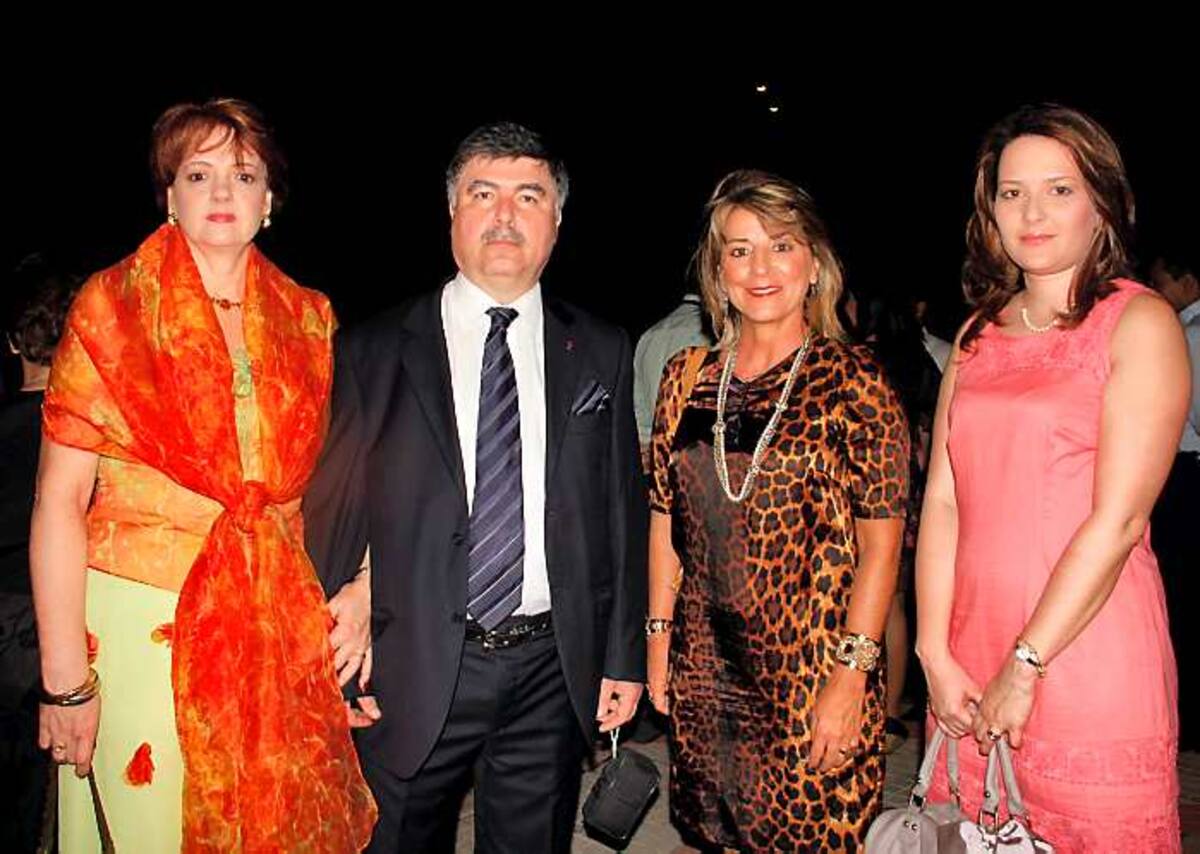Martha Elena Saldarriaga, Pedro Juan González, Patricia Vásquez y Carolina Londoño, de la Corporación Universitaria Remintong de Medellín.